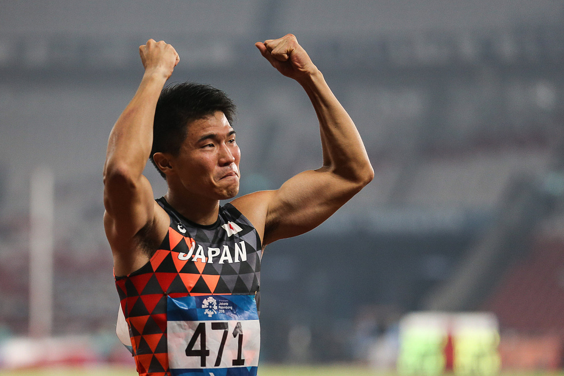 关于羽毛球选手毫不畏惧，坚定前行的信息