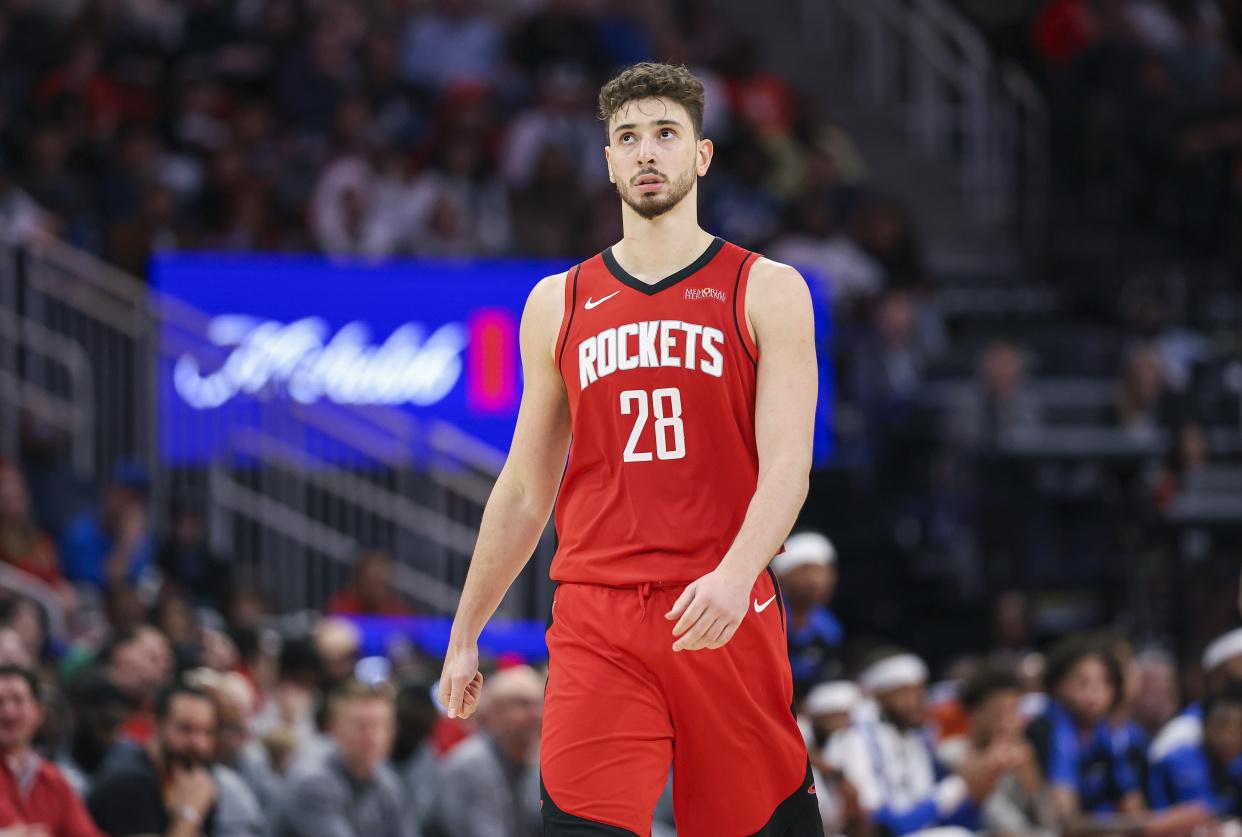 英格兰队双杀阿尔巴尼亚，领跑榜单