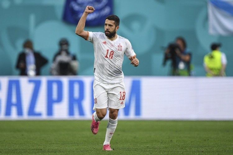 阿尔巴表现出色带领球队胜利