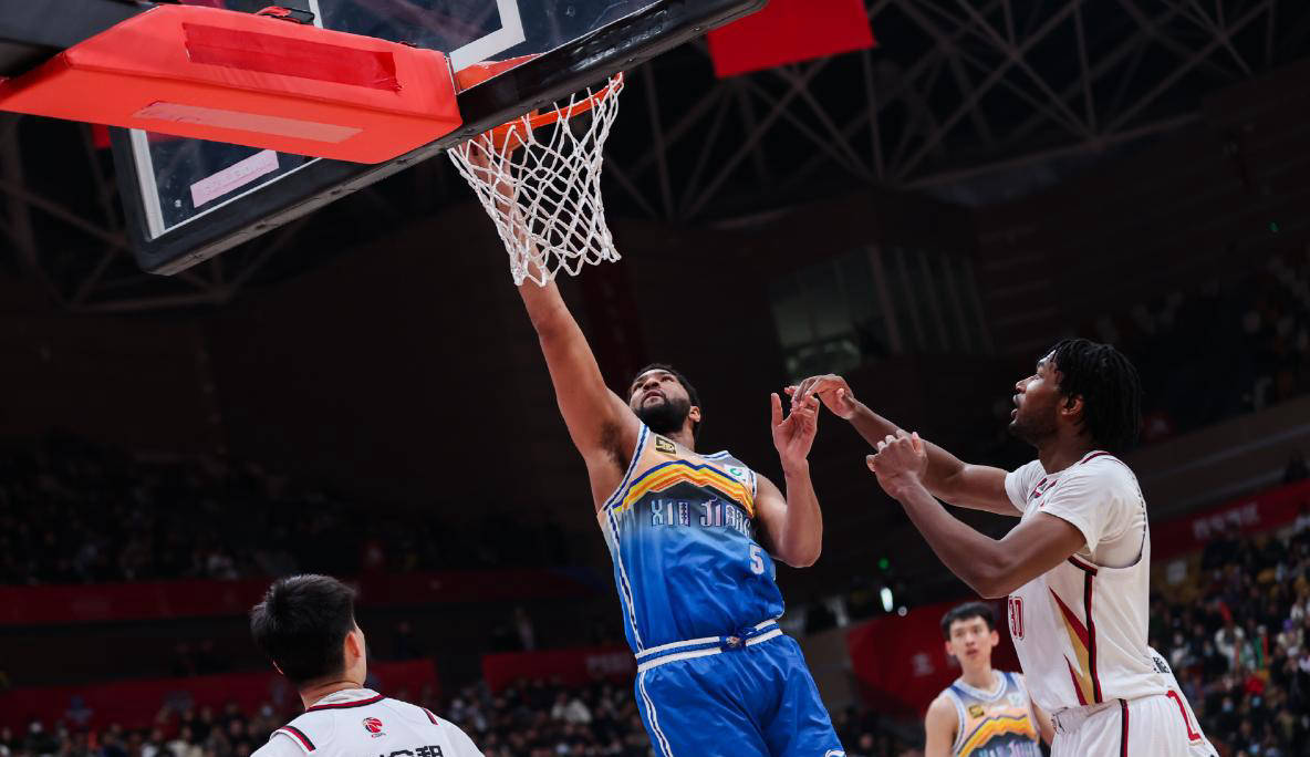 新疆战队全力备战下一场重要比赛