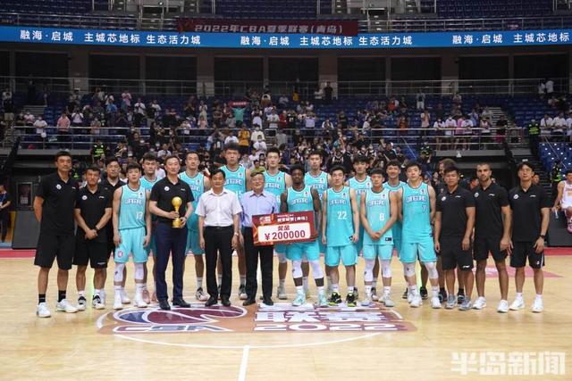 青岛黄海主场小胜，连胜气势如虹