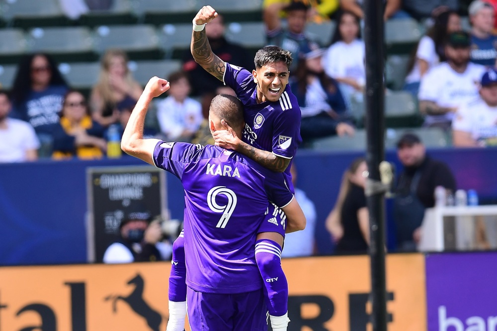 圣路易斯客场遇到强队遭遇惨败的简单介绍