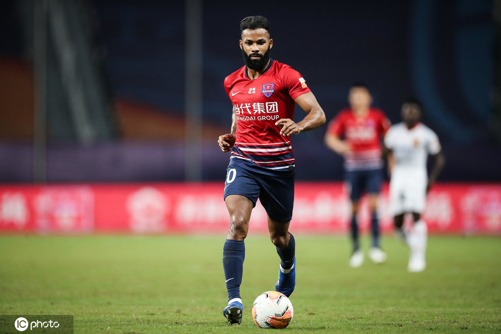 香港流浪士气正旺，冲刺前六名