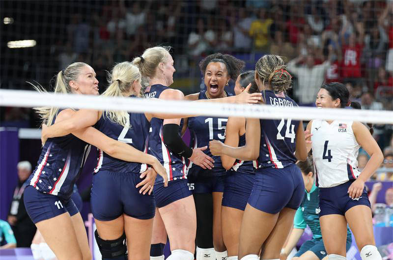 包含格拉纳达战胜维罗纳，取得连胜势头的词条