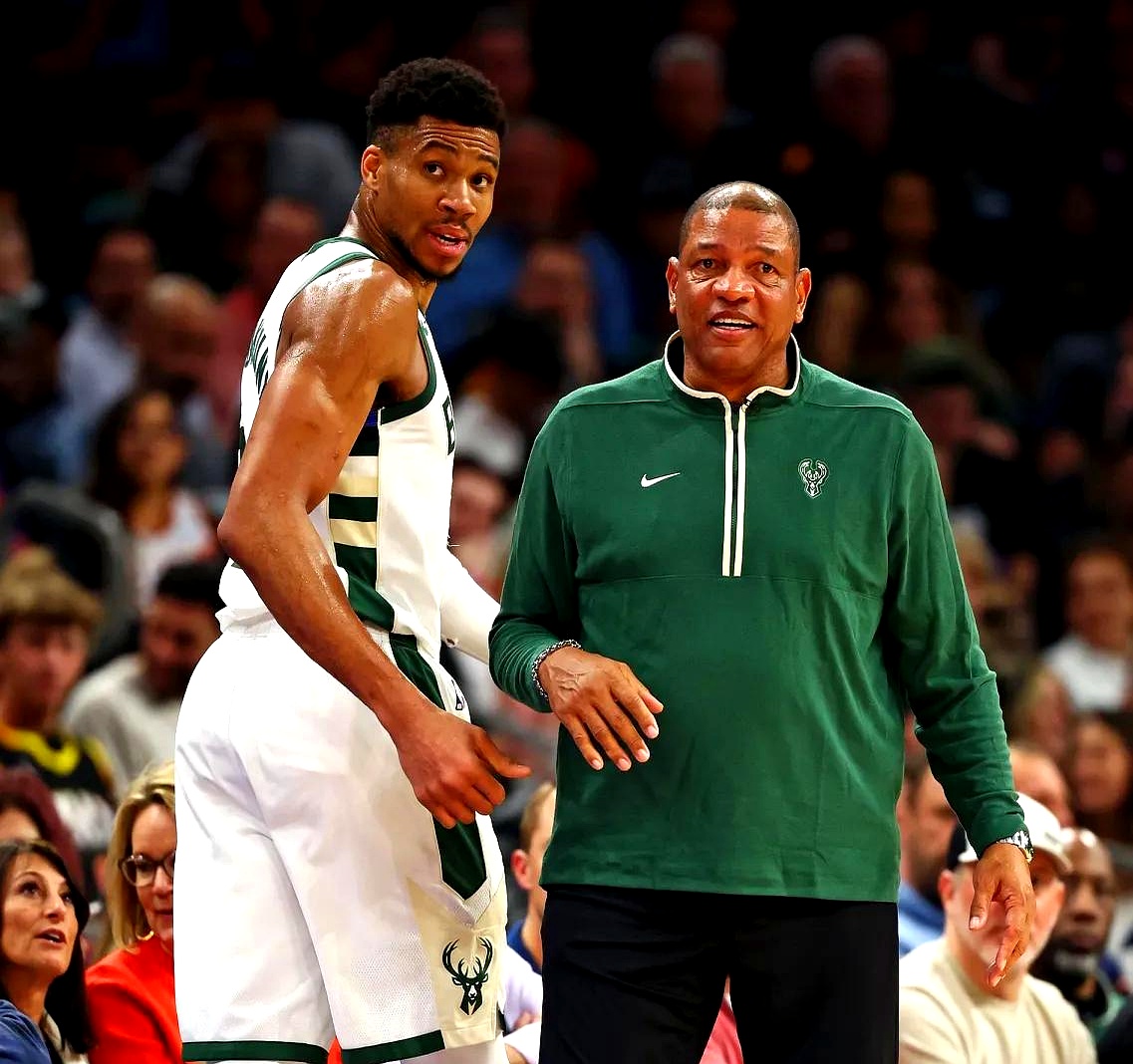 雄鹿主教练被评为本赛季最佳