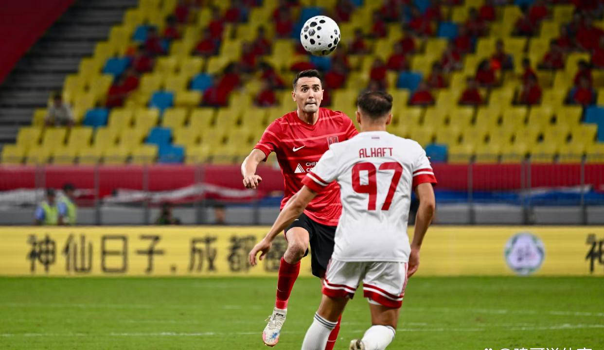 成都球队再次击败对手，保持不败纪录