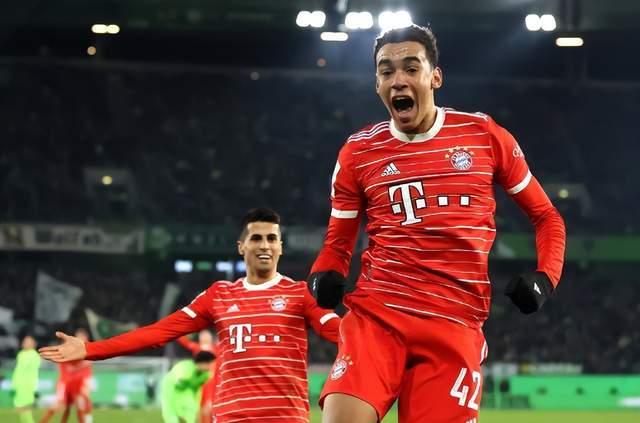 塞维利亚豪取三连胜，逼近联赛前三的简单介绍