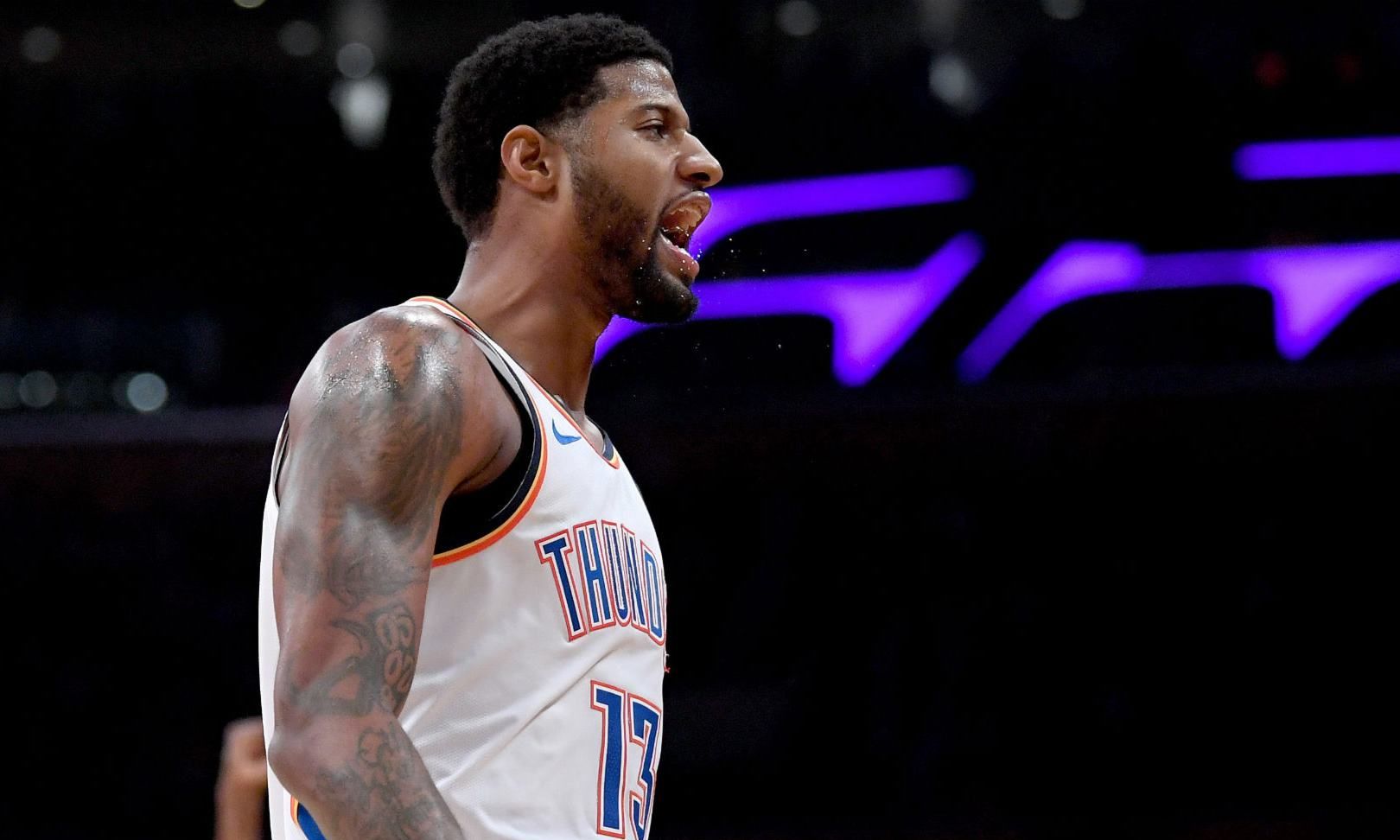 乔治伤愈复出为雷霆带来胜利