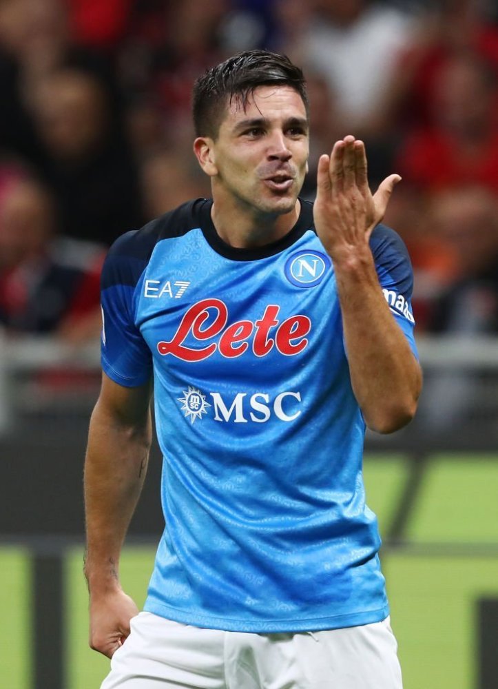 意甲豪门冬季转会突然中断原因扑朔迷离