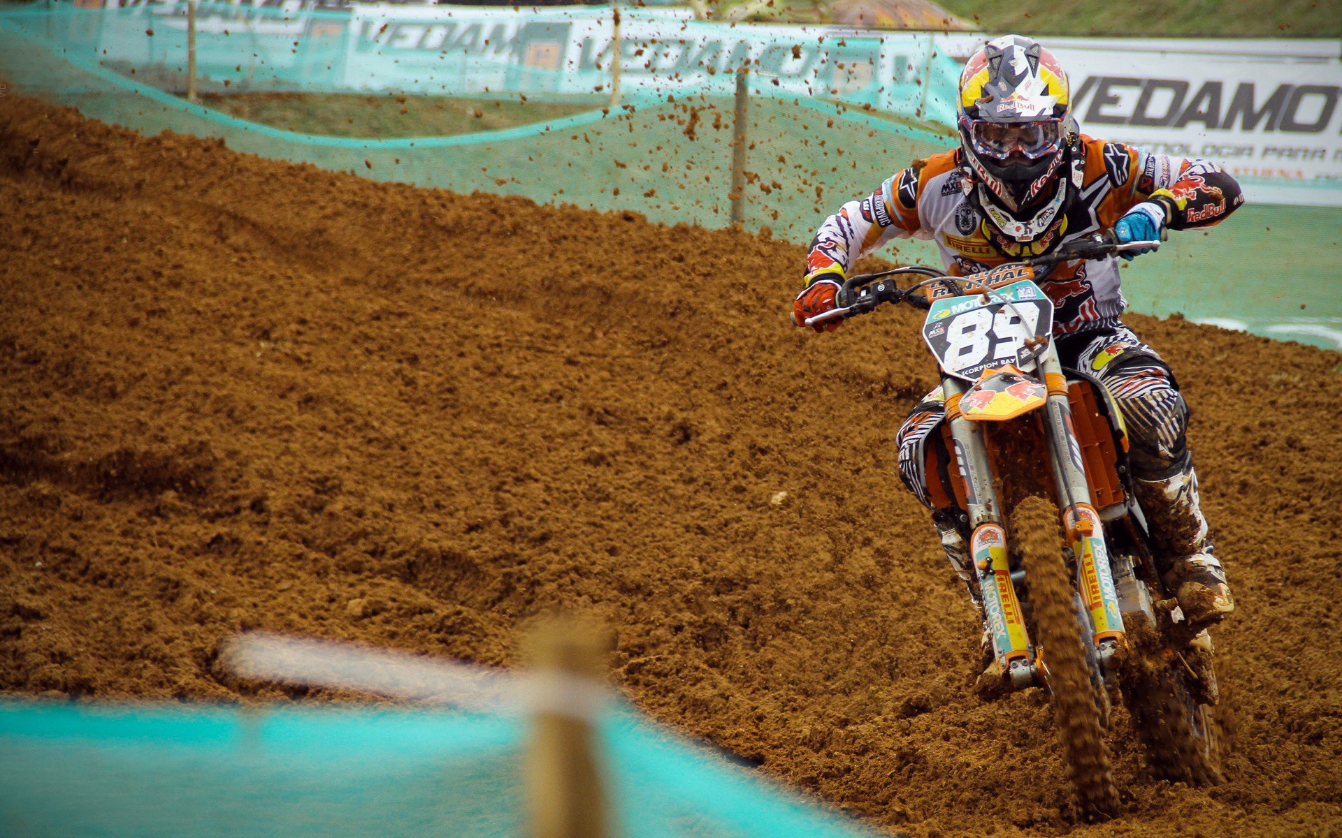 棋逢对手，烈焰当空—中日对决与辛杜的胜利之舞